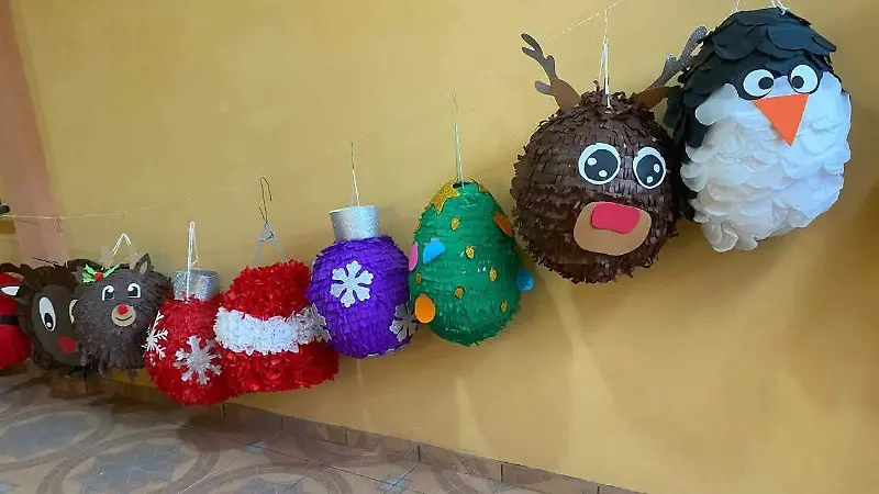 Distintos tamaños y diseños se ofrecen en esta venta anual.